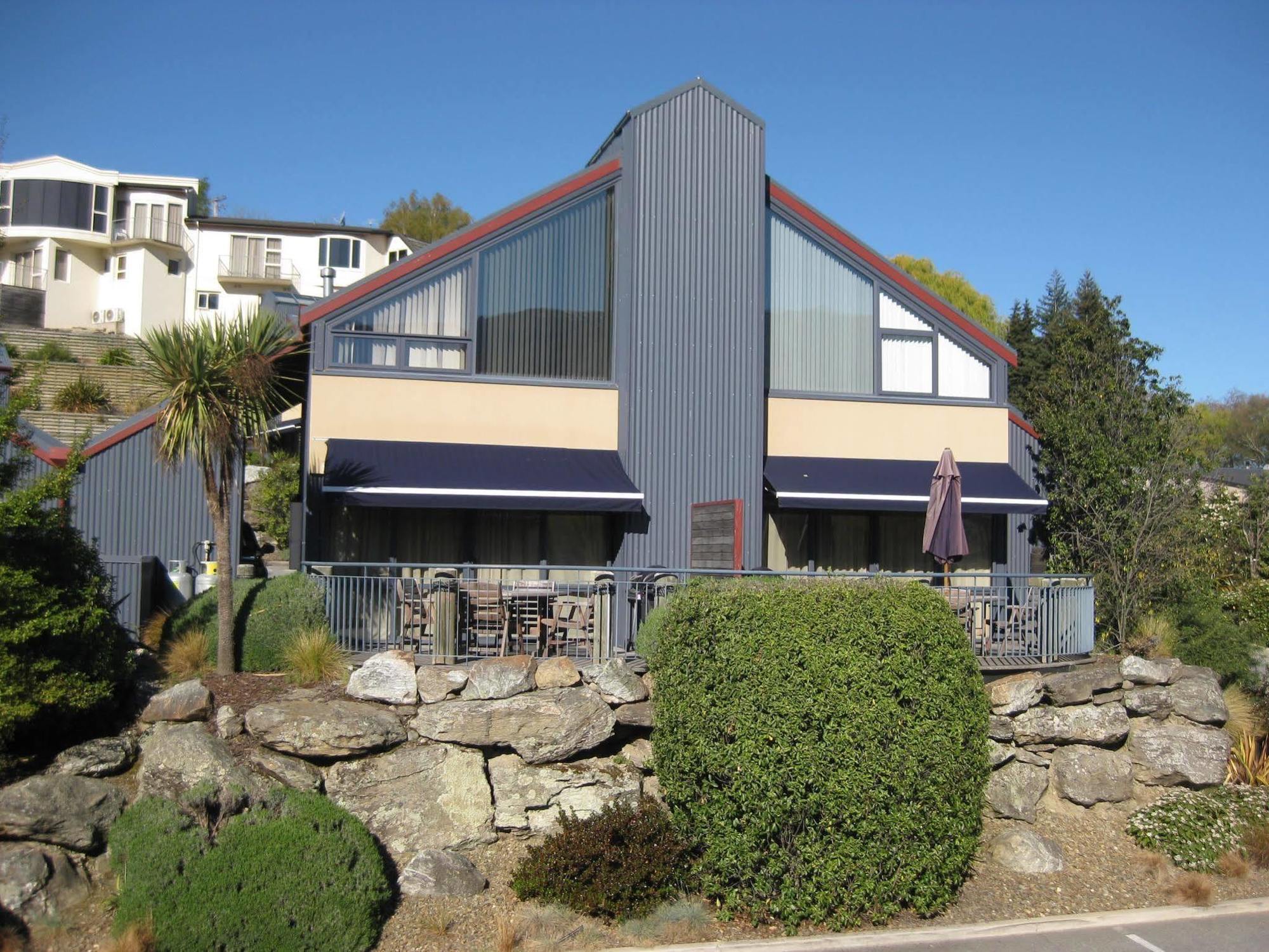 The Moorings Motel And Apartments Wanaka Esterno foto