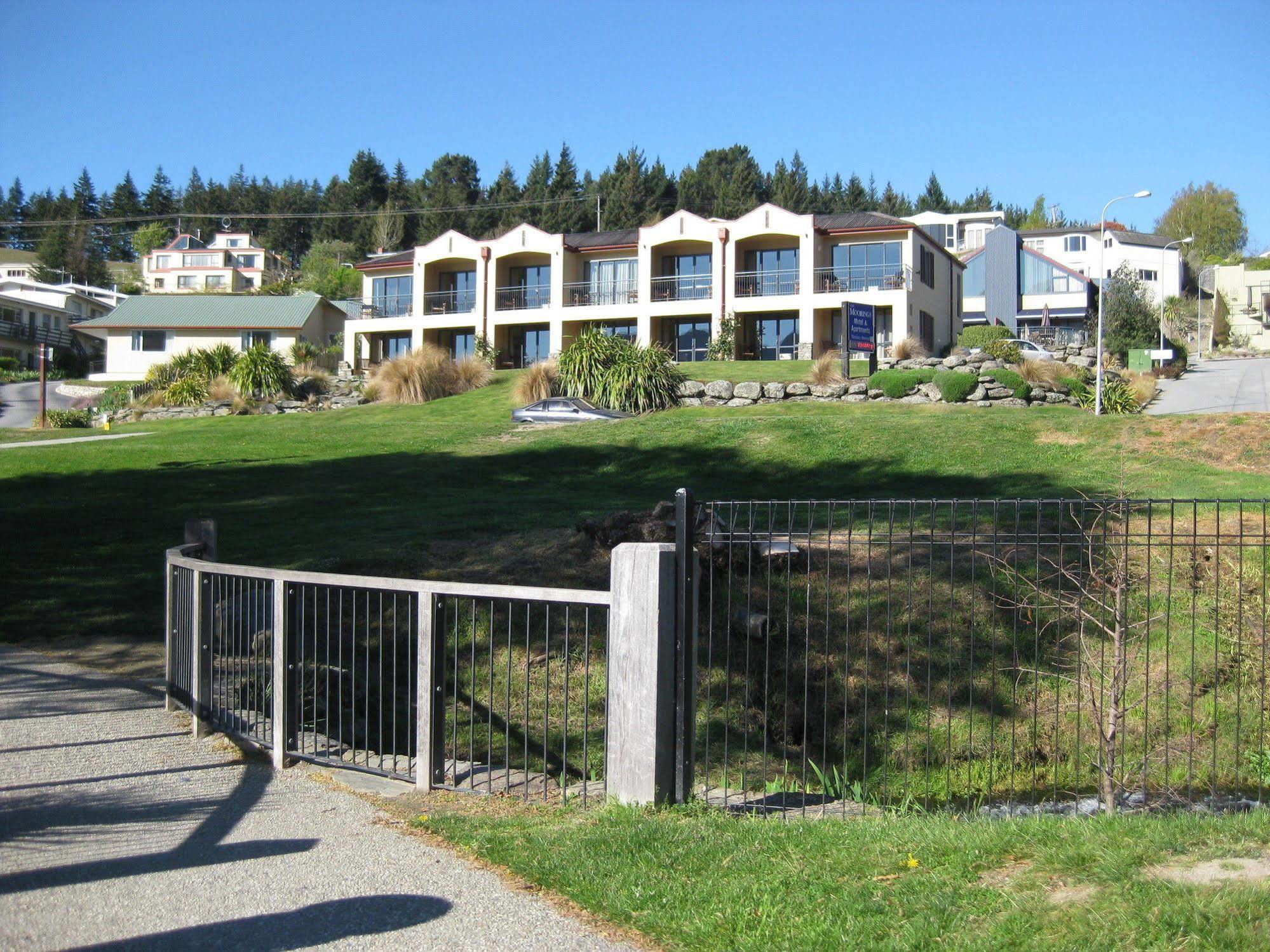 The Moorings Motel And Apartments Wanaka Esterno foto